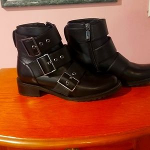 Blondo Blondo Camila Waterproof boots 7.5 M